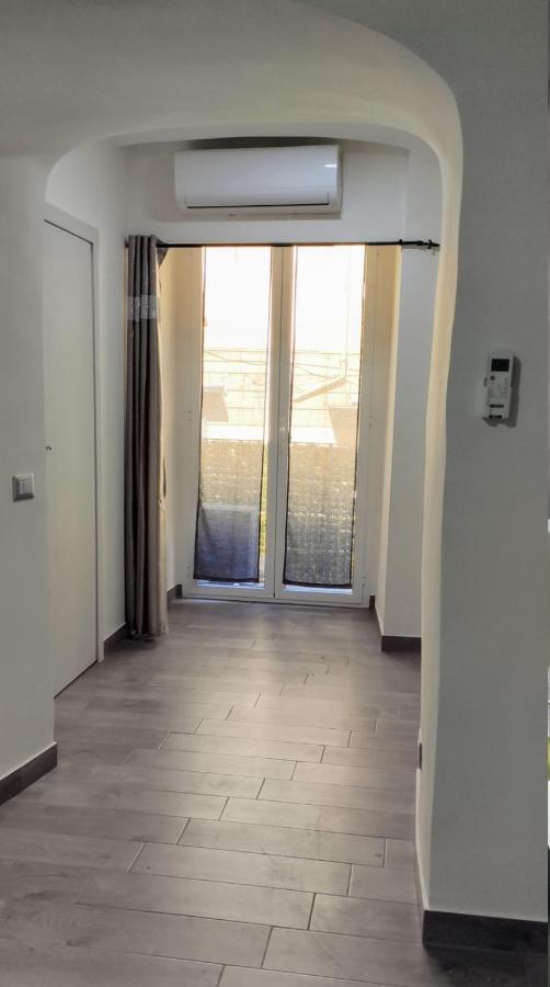 Napoli Pop Chiaia Apartment Exterior photo